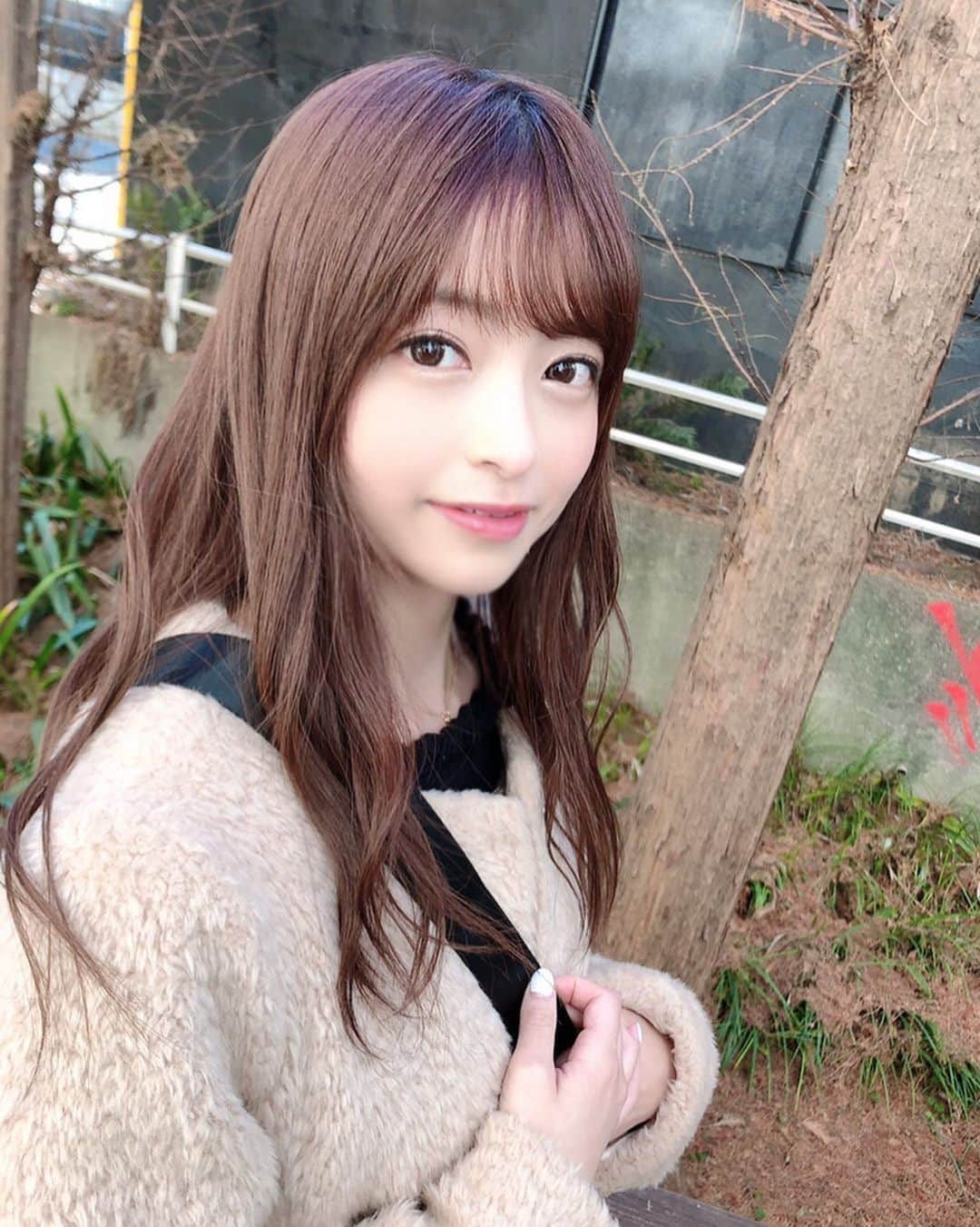 桜もこさんのインスタグラム写真 - (桜もこInstagram)「🍑 #🍑　#新宿　#🚶‍♀️」1月27日 13時06分 - mokochan319