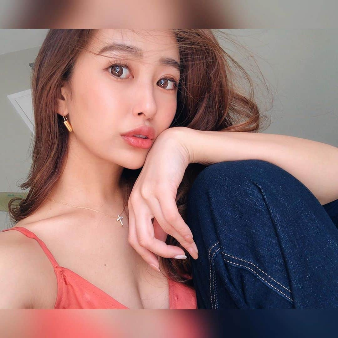 佐野友妃子さんのインスタグラム写真 - (佐野友妃子Instagram)「この時のマツエクのデザインが恋し🥺😢笑 今バッサバサすぎて鏡見るたび驚く。笑」2月25日 17時05分 - yukikosano1111