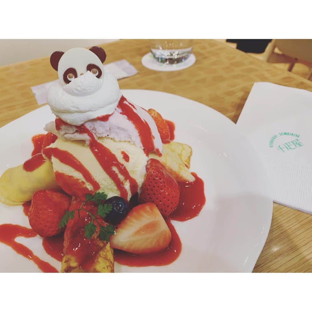 岡部麟さんのインスタグラム写真 - (岡部麟Instagram)「よっしゃーo( ･x･ )/🍓これから取材です🐼 #千疋屋」2月25日 9時00分 - beristagram_1107