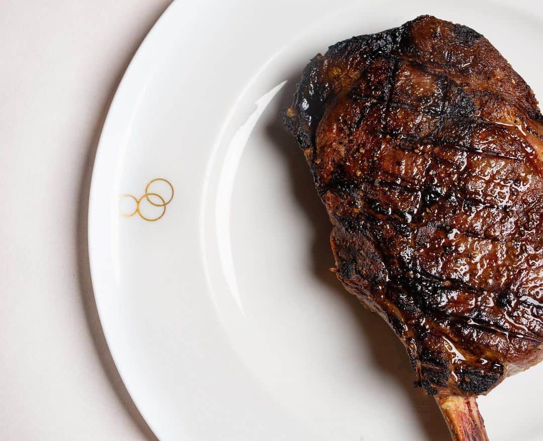 Palms Casino Resortのインスタグラム：「Dine and drink where everything is well done. Except the steak. @scotch80lv」