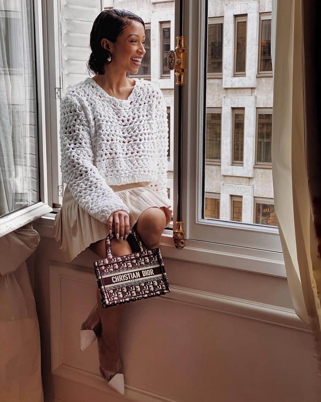 リザ・コッシーのインスタグラム：「how to classy courtesy toot」