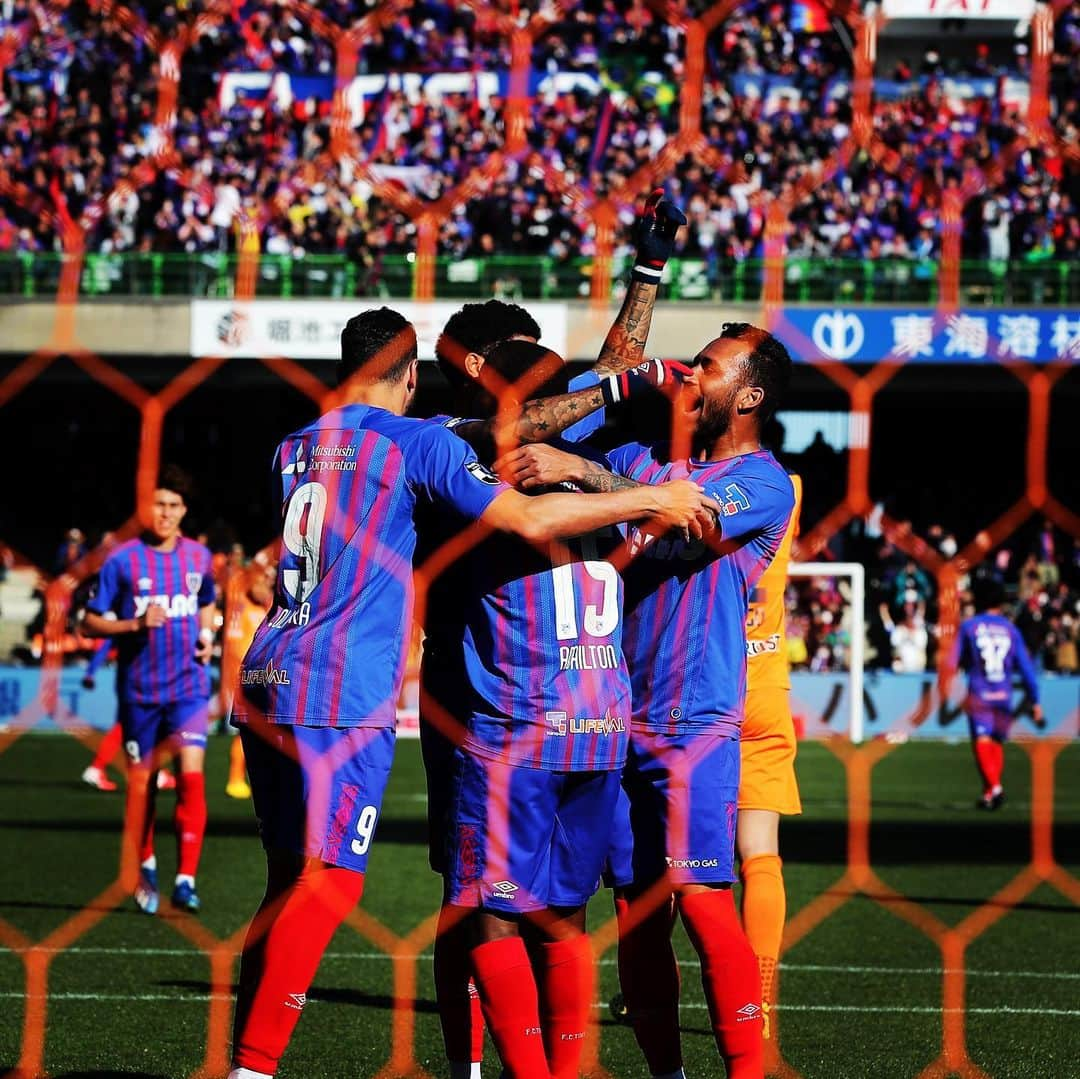 FC東京オフィシャルグッズさんのインスタグラム写真 - (FC東京オフィシャルグッズInstagram)「🔵🔴 vs #清水エスパルス 🔵🇧🇷🇧🇷🇧🇷🇧🇷🔴 @diegoqoliveira  @adailton.silva  @leandrin21  @arthurfeitoza95  @fctokyoofficial  #ディエゴオリヴェイラ #アダイウトン #レアンドロ #アルトゥールシルバ #FC東京 #Ｊリーグ #fctokyo #tokyo」2月25日 11時12分 - fctokyoofficial