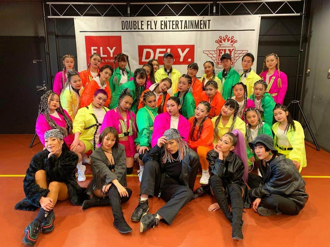 HARUKA MUTOさんのインスタグラム写真 - (HARUKA MUTOInstagram)「🖤🧡💖💚💛 DFLY OPENING SHOW💫 Thanks all dancers✨ また一緒に踊れる事を楽しみにしてるよ✌️ #DFLY #flydancestudio #発表会 #openingdanceshow #ロームシアター京都」2月25日 12時43分 - haruka_muto