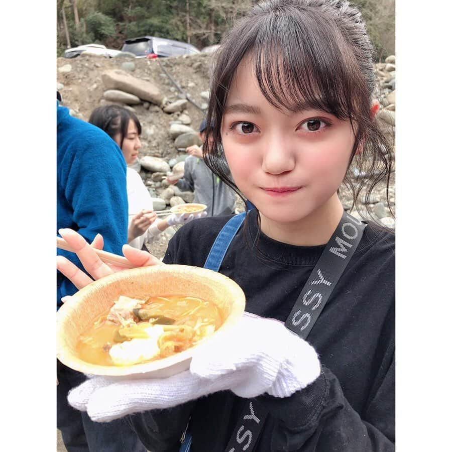 吉川茉優さんのインスタグラム写真 - (吉川茉優Instagram)「キャンプ場でキムチ鍋！mayu.♡ ＊ ＊ ＊ #野呂ロッジ #キャンプ #キャンプ飯 #台風被害 #復興 #ボランティア #大自然 #今年の夏は #みんなも #行ってみてね #idol #instagood #instalike」2月25日 13時32分 - mayu_yoshikawa_uug2ki