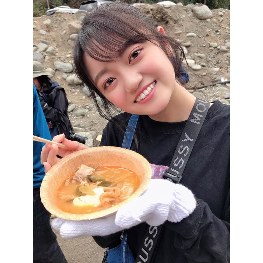 吉川茉優さんのインスタグラム写真 - (吉川茉優Instagram)「キャンプ場でキムチ鍋！mayu.♡ ＊ ＊ ＊ #野呂ロッジ #キャンプ #キャンプ飯 #台風被害 #復興 #ボランティア #大自然 #今年の夏は #みんなも #行ってみてね #idol #instagood #instalike」2月25日 13時32分 - mayu_yoshikawa_uug2ki