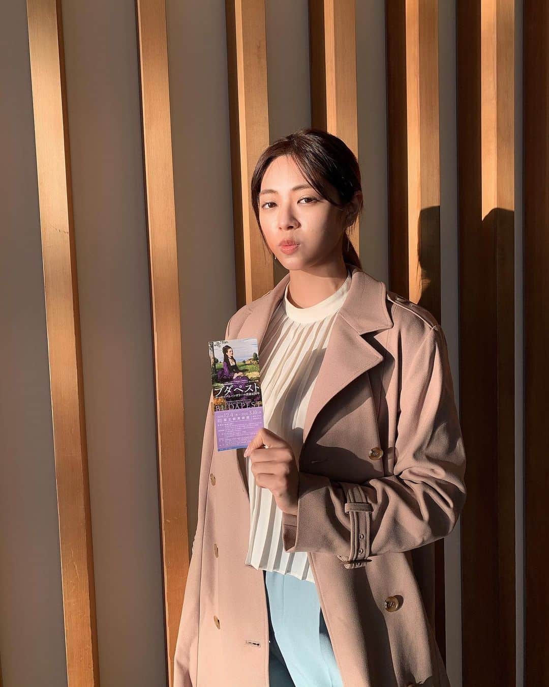 わちみなみのインスタグラム：「😊💕 #美術館巡り マス受けな貴婦人と」