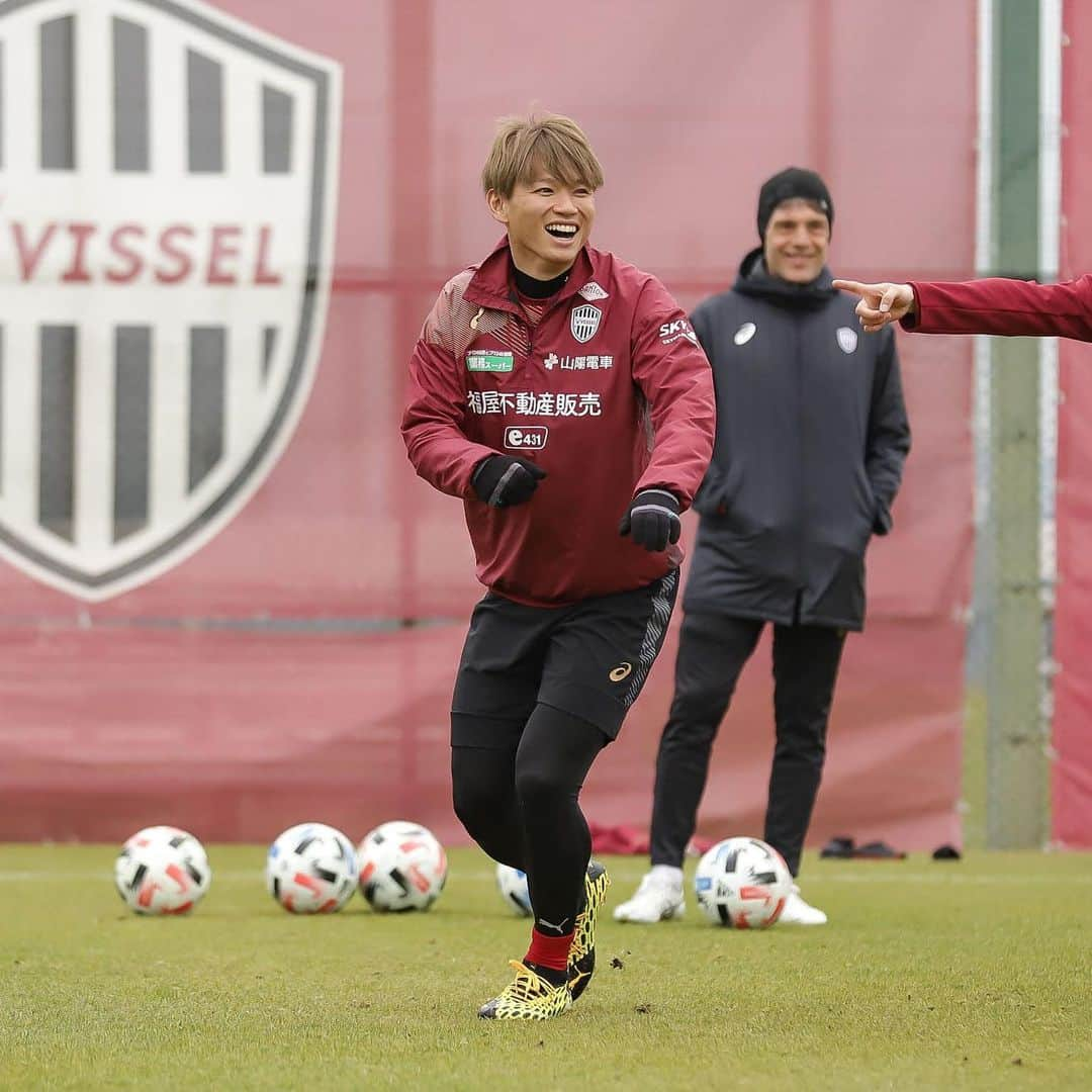 ヴィッセル神戸さんのインスタグラム写真 - (ヴィッセル神戸Instagram)「Good vibes only 😁🤙🏼 .  #vissel #visselkobe #ヴィッセル #ヴィッセル神戸 #Kobe #神戸 #WeAreKobe #KobeForeverForward #一致団結 #JLeague #Jリーグ」2月25日 14時50分 - visselkobe