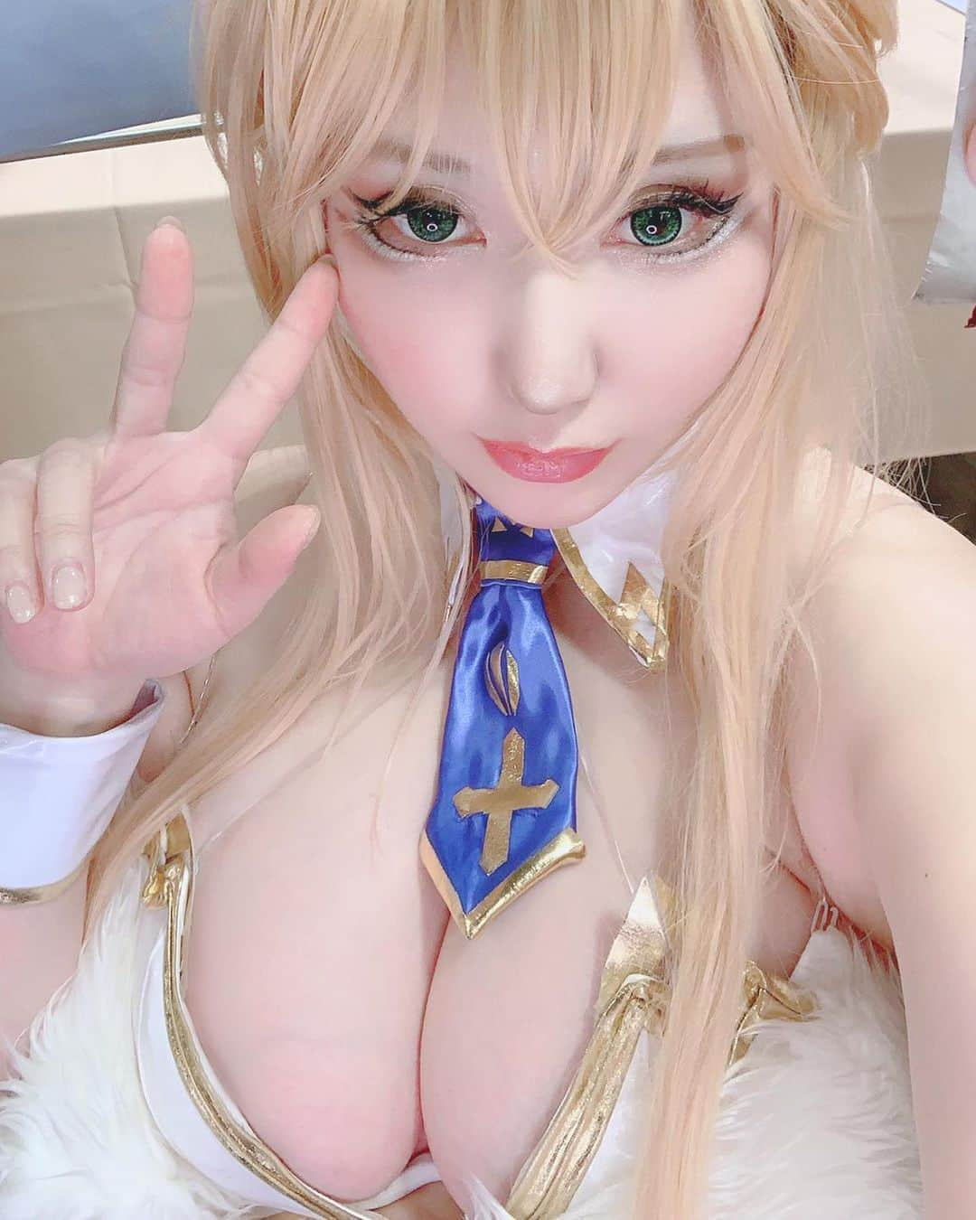 サクさんのインスタグラム写真 - (サクInstagram)「#sexy #sexycosplay#oppai#pretty #prettycosplay#sakuayaka #sakucosplayer #saku #cosplay #cosplayer」2月25日 15時16分 - cosplay_saku