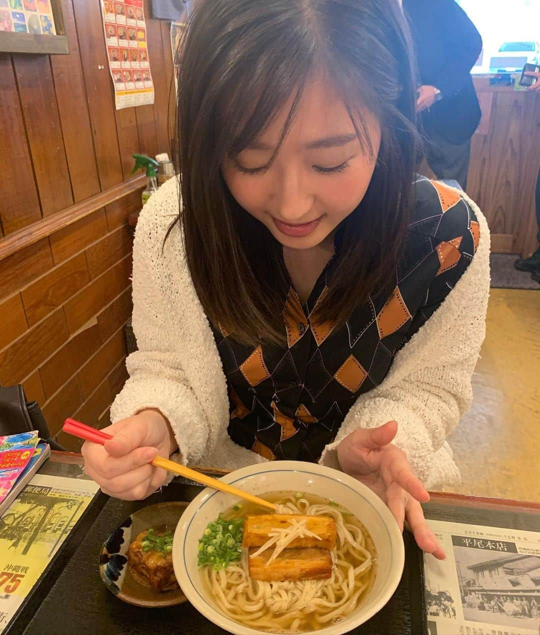 村上友梨さんのインスタグラム写真 - (村上友梨Instagram)「いつかの🍲💓 沖縄行きたいな〜！ #沖縄そば大好き」2月25日 15時15分 - yurimurakami.official