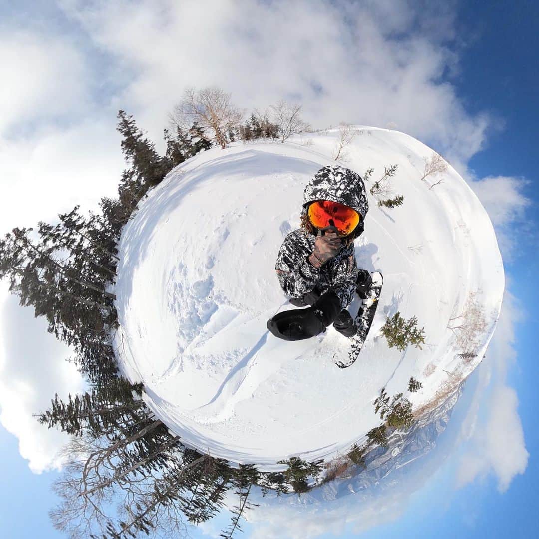TOMO さんのインスタグラム写真 - (TOMO Instagram)「Gopro Max最強！！ #dapump #自然に感謝 #snowboard」2月25日 15時26分 - dp_tomo0561