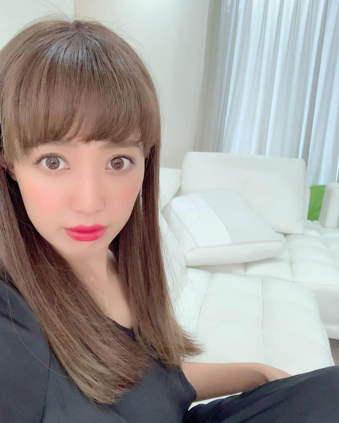 川崎希さんのインスタグラム写真 - (川崎希Instagram)「新しい髪色いいかんじ🥰🥰🥰 春っぽい雰囲気にしてもらったんだ @nabe__log  #newhair #springcolor」2月21日 20時45分 - kawasakinozomi