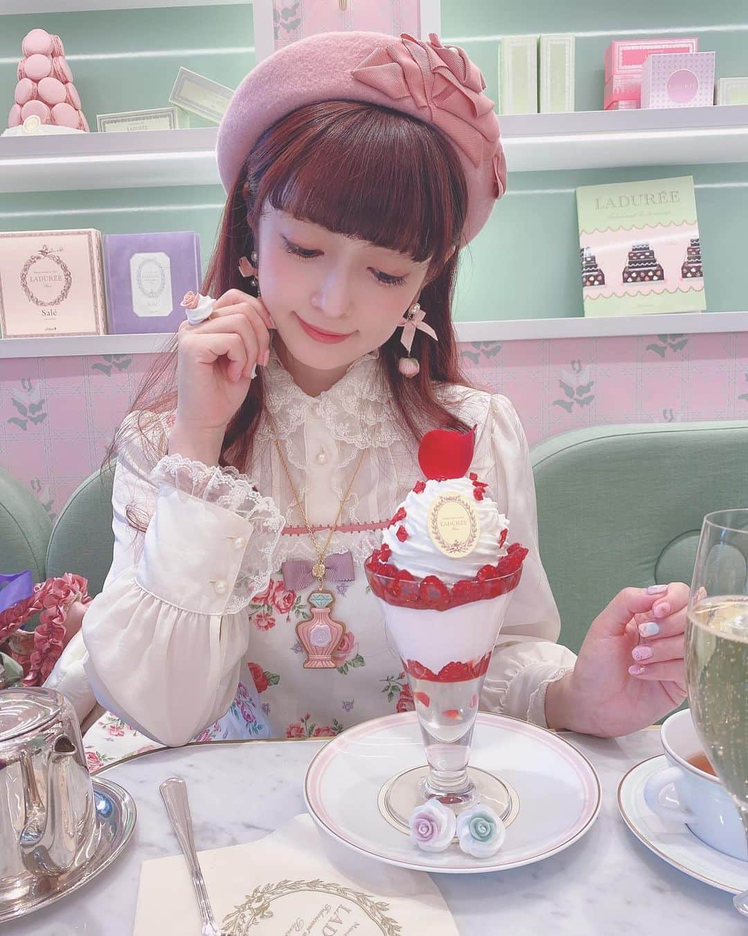 青木美沙子のグルメインスタ