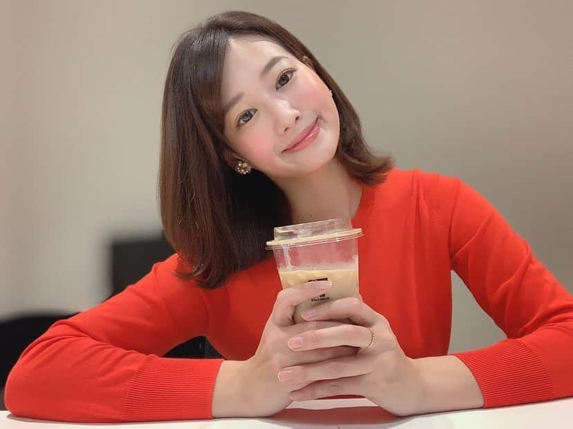 須貝茉彩さんのインスタグラム写真 - (須貝茉彩Instagram)「. 🤪🥳🤩 この長さは気に入ってるけど、 私はこれでも寝癖がついちゃうから ロングの時よりはやっぱり大変かな！. . . #ヘアメイク #外ハネミディアム  #須貝茉彩」2月21日 19時51分 - maaya.gm