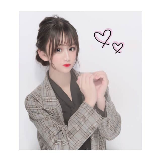 金子みゆさんのインスタグラム写真 - (金子みゆInstagram)「❤︎﻿ ﻿ また、撮ってしまった(^^)😅﻿ ﻿  #プリクラ #1人プリクラ ﻿ #skinlily」2月21日 20時22分 - kaneko_miyu0813