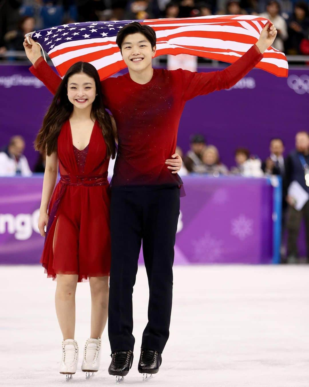 マイア・シブタニのインスタグラム：「Two years ago today, @alexshibutani and I won our second Olympic medal in PyeongChang. I can remember everything about that day. I’ll always be so proud that rather than allowing ourselves to be overwhelmed, we had the performance of our dreams. There was an incredible amount of pressure and no room for errors, but we stayed present and had one of those magical Olympic moments.  Today, I went to the gym for the first time since my surgery in December. On my way there, it really hit me that I was working out for the first time in months on the anniversary of such an important and memorable day in my life.  I was already anxious about getting started again, but it was emotionally overwhelming to contrast the elation I felt two years ago at the Olympics with the uncertainty that I felt this morning.  My body feels weak – I am not in the physical shape that I’m used to being in. Since I kept working to get stronger following the Olympics, I was in the best shape of my life before my surgery. I think that the last time I took a break longer than a week from training was when I was four or five years old (not even kidding). This morning, rather than being proud of the progress I’ve made with my health and embracing the special significance of today, I was comparing myself to where I was two years ago.  Thankfully, I have a great support system that encouraged me, lifted me up, and reminded me to adjust my perspective. My workout was better than I expected. I stopped judging myself and instead focused on embracing the moment. Some days are tougher than others, but I’m learning and growing so much from the challenges of these past few months. Everything won’t change right away and I need to continue to be patient, but today was a special reminder to celebrate, love, and be kind to myself.」