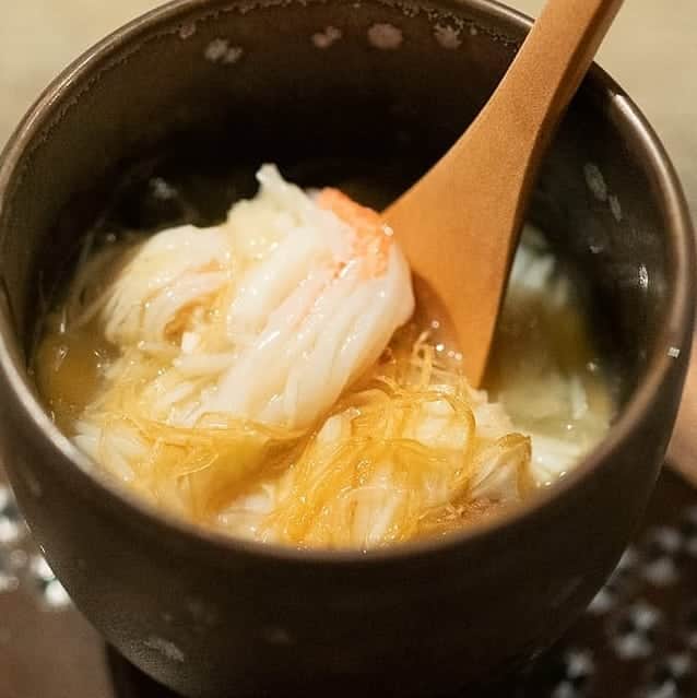藤川奈々さんのインスタグラム写真 - (藤川奈々Instagram)「『薫 HIROO』ディナーpart3、お料理のみまとめ  広尾の人気店『長谷川稔』の2階に誕生した『薫 HIROO』  長谷川稔はテーブル4席、薫 HIROOはカウンター4席、どちらも変わらぬ長谷川稔さんの素晴らしいお料理と、選び抜かれたお酒。  ベアリングも含め、3部作でお届け致しました♪」2月21日 12時17分 - nanayakko