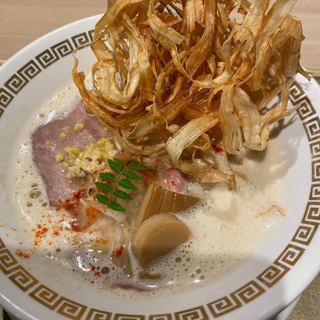 栗原友のグルメインスタ