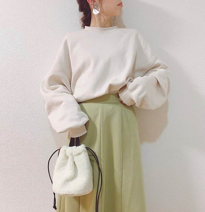 GU(ジーユー) のインスタグラム