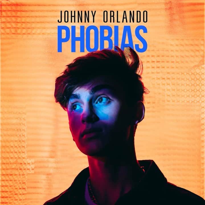 ジョニー・オーランドのインスタグラム：「#Phobias is out now everywhere! this song means so much to me & i’m so happy it’s finally out in the world. this one’s different. go stream it!!🖤🖤」