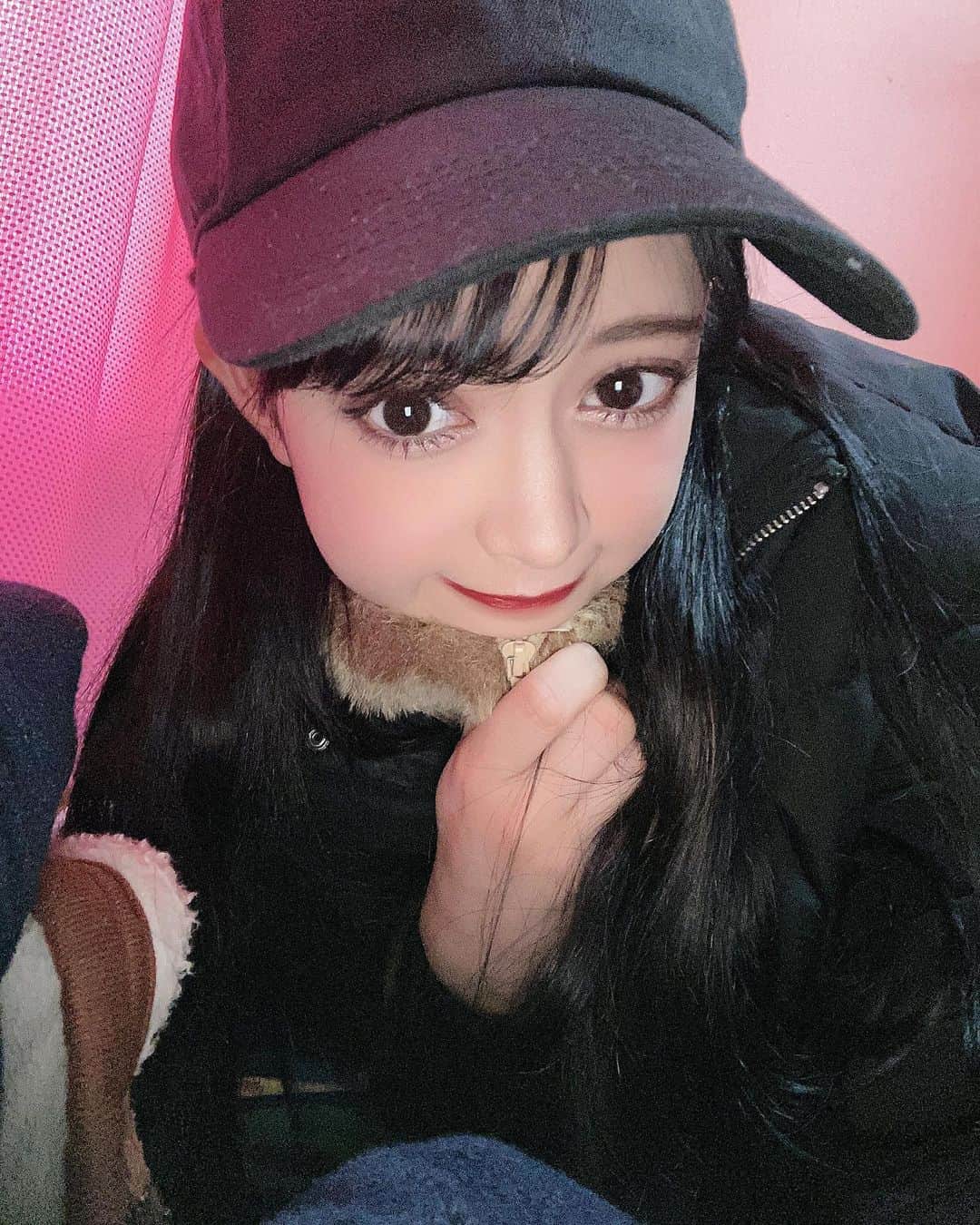 愛子のインスタグラム：「どれ載せたらいいと思う？」