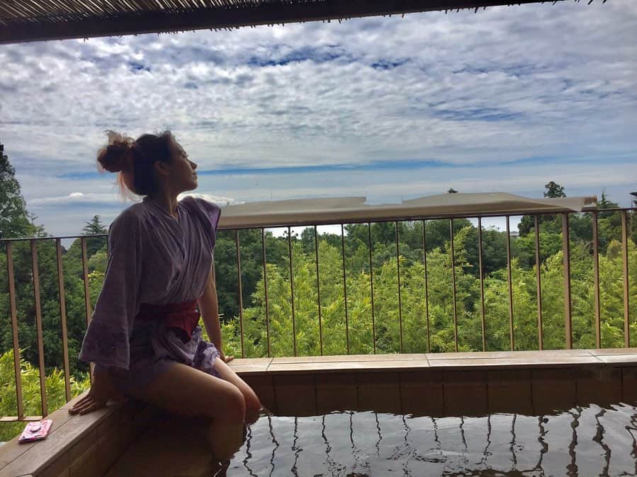 LuCyCoのインスタグラム：「・ ♨️ ・ ・ ・ ・ #伊豆　#温泉　#hotsprings  #onsen♨️」