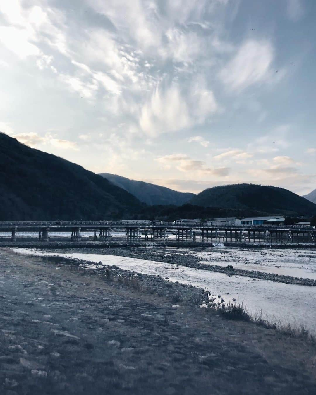 濵咲友菜さんのインスタグラム写真 - (濵咲友菜Instagram)「* この前行った京都⛩ * 着いた時にはもう暗くてお店閉まってた😢 * #kyoto」2月21日 20時55分 - sayuna_hamachan