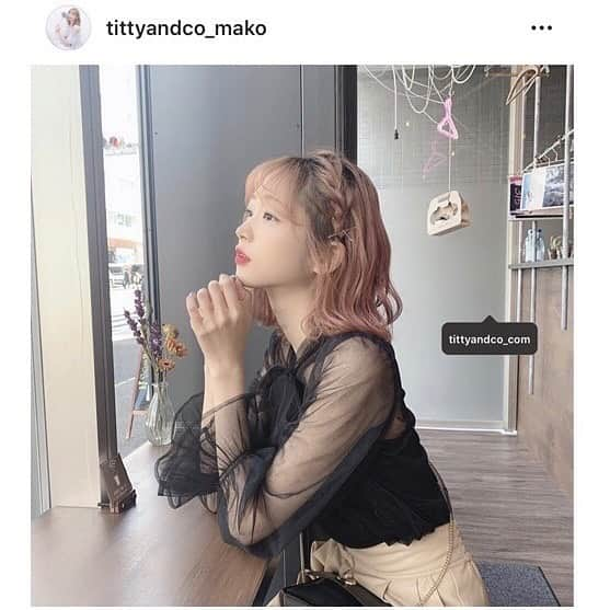 ティティ&コーさんのインスタグラム写真 - (ティティ&コーInstagram)「♡COORDINATE CONTEST﻿ ﻿ 発売前より大人気 & 春トレンドNo.1﻿ #ボータイチュールトップス を使った﻿ コーディネートコンテスト開催🧚🏻‍♀️﻿ ﻿ #ボウタイチュールトップス﻿ ¥5,990﻿ PNK/BLK/L.BLU/O.WHT﻿ ﻿  店舗・ウェブストアで今リアルに一番売れてる﻿ 大人気アイテムを使ったコーディネートを﻿ Instagramに投稿して﻿ 豪華景品をGETしてくださいね！﻿ ﻿ _____________________________♡﻿ ❥01/コンテスト詳細﻿ ﻿ 応募期間：2/21 ～ 3/31﻿ 結果発表：4/3 19:00﻿ その他：ストーリー投稿のみですと、﻿ 24時間で消えてしまうため通常投稿のみ﻿ 応募可能とします。﻿ グランプリ・準グランプリの2名様の投稿画像は﻿ 結果発表時の特集ページに掲載させていただきます！﻿ 予めご了承くださいませ🙇﻿ ﻿ ﻿ ❥02/参加方法﻿ ﻿ ①ボウタイチュールトップスを使った﻿ とっておきのコーディネートを撮影📷﻿ ②titty&Co.アカウントをフォロー&タグ付け﻿ ▷@tittyandco_com﻿ ③本文に下記ハッシュタグを入力﻿ ▷#ボウタイチュールトップス着倒してみた﻿ ﻿ 3ステップで応募完了です✔️﻿ ﻿ ボウタイチュールトップスを着用していれば﻿ おしゃれなスナップ写真や、﻿ お友達との双子コーデなどなんでもOK♡﻿ とっておきのかわいいお写真での﻿ ご応募お待ちしております💁﻿ ﻿ ﻿ ❥03/やっぱり気になる豪華景品﻿ 🥇グランプリ:¥15,000分のお買い物無料券プレゼント﻿ 🥈準グランプリ:おすすめ新作ワンピースプレゼント﻿ ﻿ 投稿してくださった全投稿より、﻿ グランプリ・準グランプリの2名様を﻿ 決定させていただきます♡﻿ 審査基準は、﻿ 「写真全体の雰囲気～コーディネートのバランス」﻿ ﻿ 何回でもご応募可能ですので﻿ たくさんボウタイチュールトップスで﻿ 春待ちコーディネートでお出かけしてくださいね♡ ﻿ 皆様のご応募お待ちしております！﻿ ﻿ ﻿ #tittyandco #tittyco #2020 #春 #SPRING #vitaminshower #春服  #ティティーアンドコー #参戦服  #大人ガーリー #カーディガン #ニット #ガウン #透け #透けトップス #ボウタイ #ボウタイブラウス #ブラウス #コーディネート #コーディネートコンテスト #ootd」2月21日 16時57分 - tittyandco_com