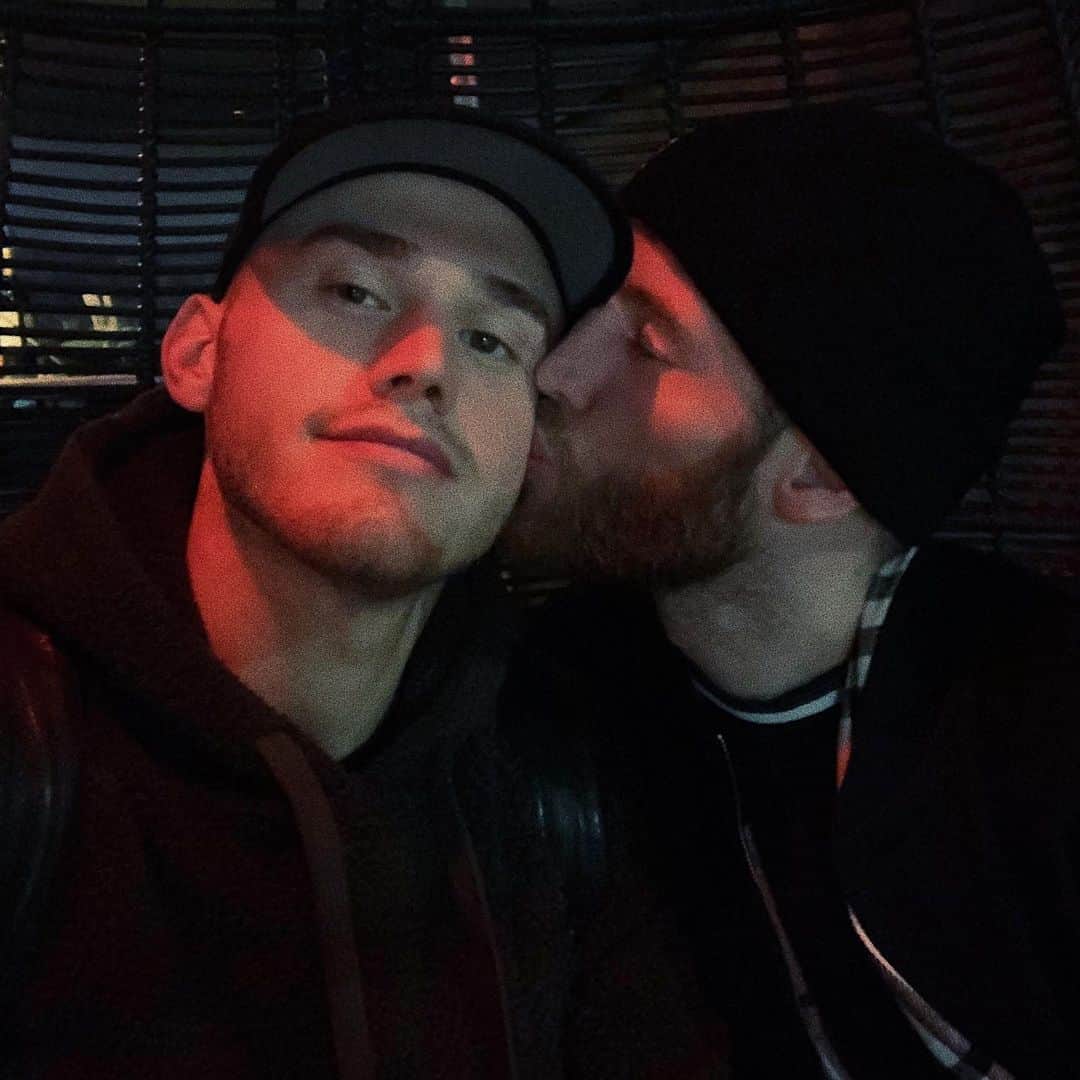 ブランドン・シェイアのインスタグラム：「I couldn’t ask for a better human.. love you @codymydarling ❤️」