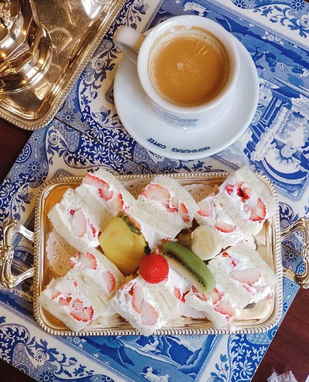 aumoグルメのグルメインスタ