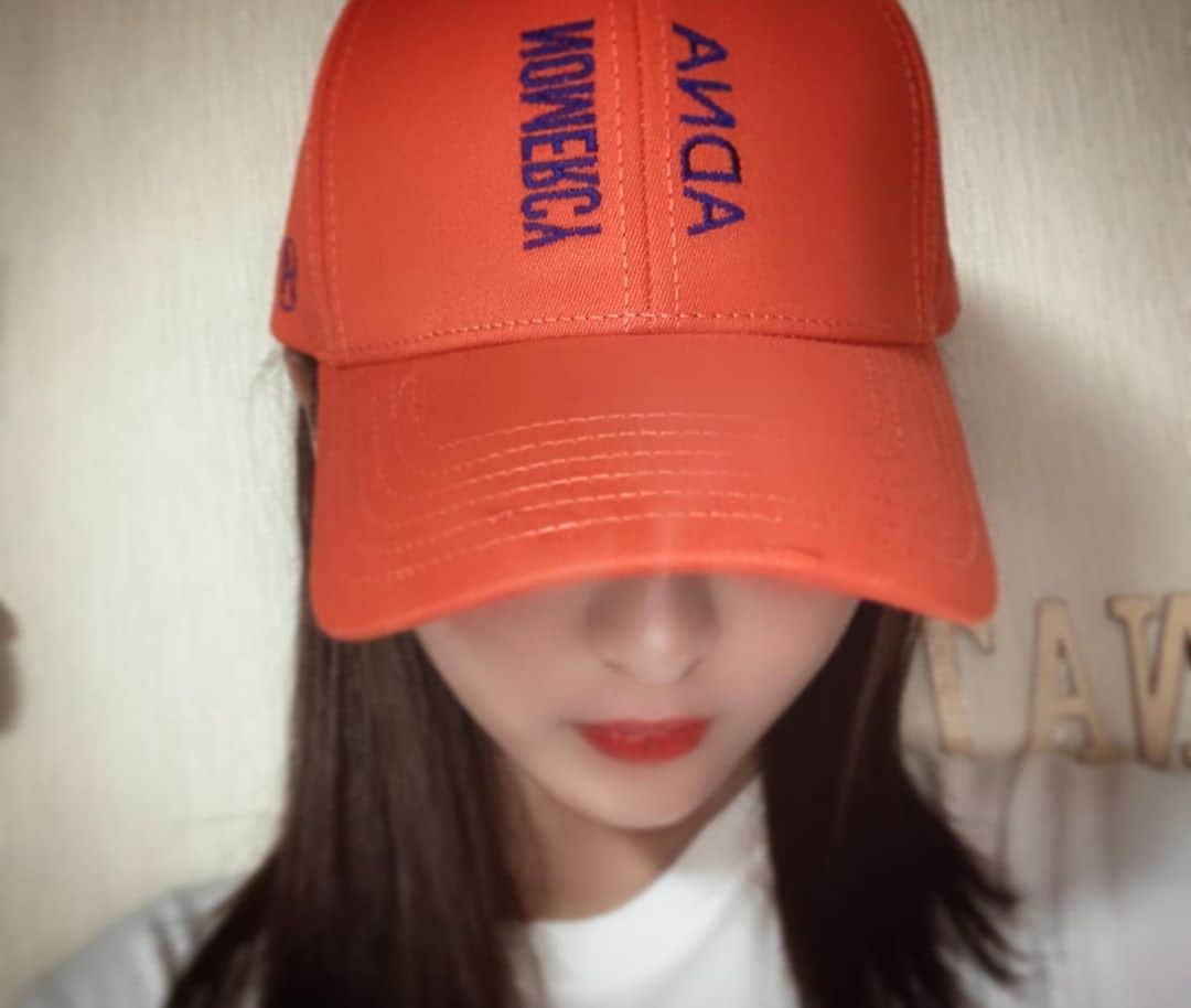 明石奈津子さんのインスタグラム写真 - (明石奈津子Instagram)「#キャップ 🍊🧡 この帽子の形すき👒」2月21日 17時27分 - nattu_official
