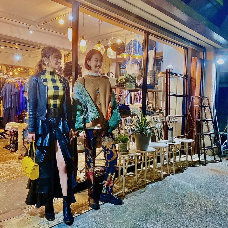 花井瑠美のインスタグラム：「"自分の魂が何で満足するかを追求し続けるのが人生"  と最近思うのです。  何か違うと感じる事こそラッキーで🤞  何が出来るかより 何をしてる時が一番幸せなのか？ が大事。  今この瞬間何をしたらワクワクするのか💫  #ありのままの姿 #ワクワク#価値観をひっくり返す #今この瞬間 #その時の気持ちが大切  #魂の喜ぶこと #全てを手放す勇気 #メンタル#カウンセリング #自分の好きなことだけ #hanaiworld」