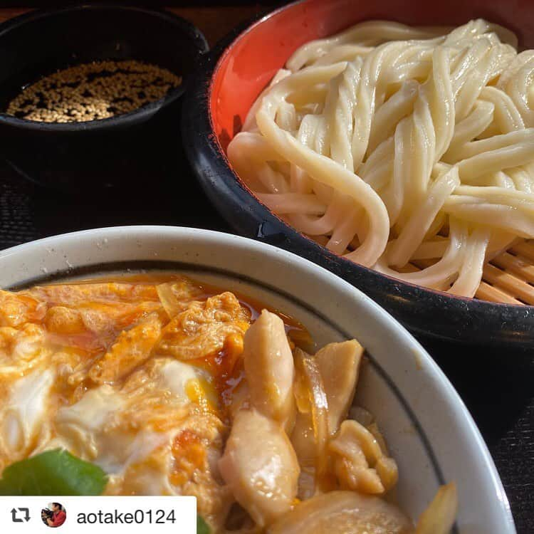 丸亀製麺さんのインスタグラム写真 - (丸亀製麺Instagram)「お昼に丸亀製麺を選んでいただきありがとうございます😊そして夜勤お疲れさまでした🙇🏻‍♀️またのご来店心よりお待ち申し上げております！ Repost @aotake0124 ・・・ 夜勤明けのお昼。 丸亀製麺に立ち寄りました。  ざると親子丼。 美味しかったです。 ご馳走様でした。  #丸亀製麺 #ざるうどん #親子丼 #美味しかったです #ご馳走様でした」2月21日 18時11分 - marugame_