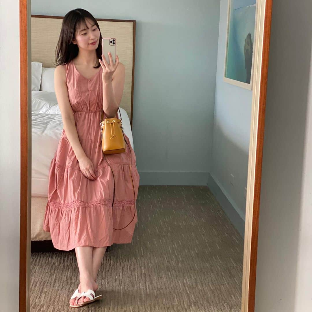 橘知衣代さんのインスタグラム写真 - (橘知衣代Instagram)「* Hawaii fashion👒👗 明るいお洋服ばっかもってきた❤️」2月21日 18時22分 - chieyotachibana