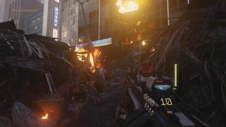 スレッジハンマー・ゲームズのインスタグラム：「Designing sounds for vehicles that don’t exist presents its own set of challenges. Here's how our audio team stumbled upon a creative solution when making Call of Duty®: Advanced Warfare.  Watch the full mini-doc, AUDIOLAND on YouTube. Link in bio.」