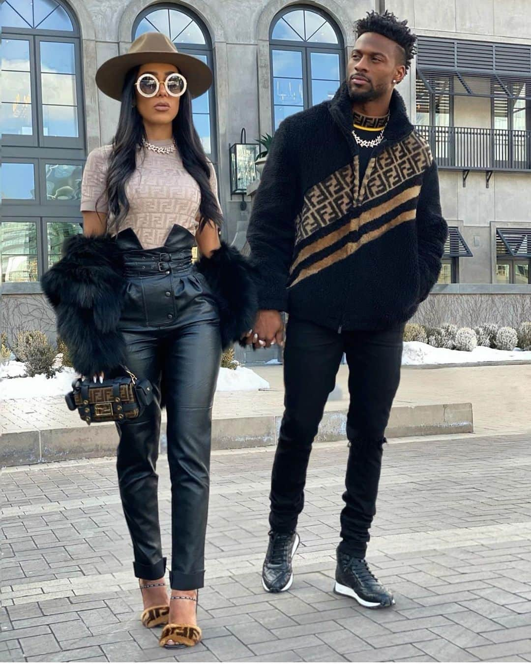 Fashion Climaxxのインスタグラム：「Couple goals! You guys are the cutest @gabalabbb 🥰」