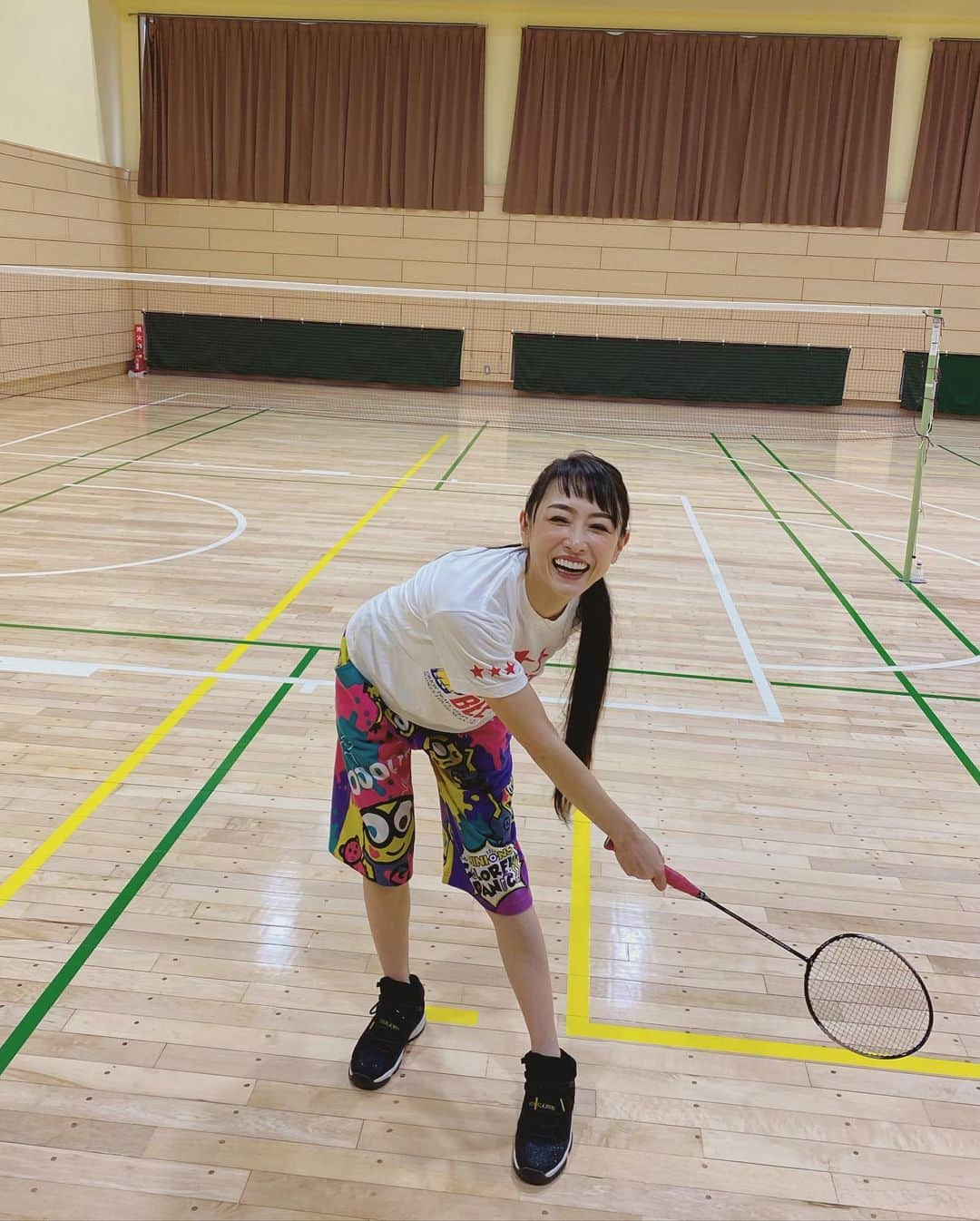 杏さゆりさんのインスタグラム写真 - (杏さゆりInstagram)「良い汗かいた🤗✨ 学生以来のバトミントン🏸 . ちゃんと教えてもらうと奥が深い！！！ . ラケットふりすぎて、多分明日にはお箸が掴めなくなる。。。🤣🤣🤣 . また新しい趣味になりそう。。。😝 . #バドミントン　#Badminton #badminton🏸  #バドミントン🏸  #スポーツ　#sports  #杏さゆり　#SayuriAnzu」2月21日 22時30分 - anzu_sayuri_official