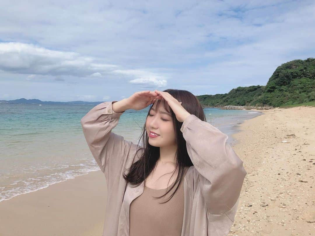 名取稚菜さんのインスタグラム写真 - (名取稚菜Instagram)「♛ 眩しいの苦手😮 . . . #oodomaribeach  #okinawa #okinawatrip  #沖縄 #沖縄旅行 #伊計島 #大泊ビーチ」2月21日 23時25分 - wakana_1995