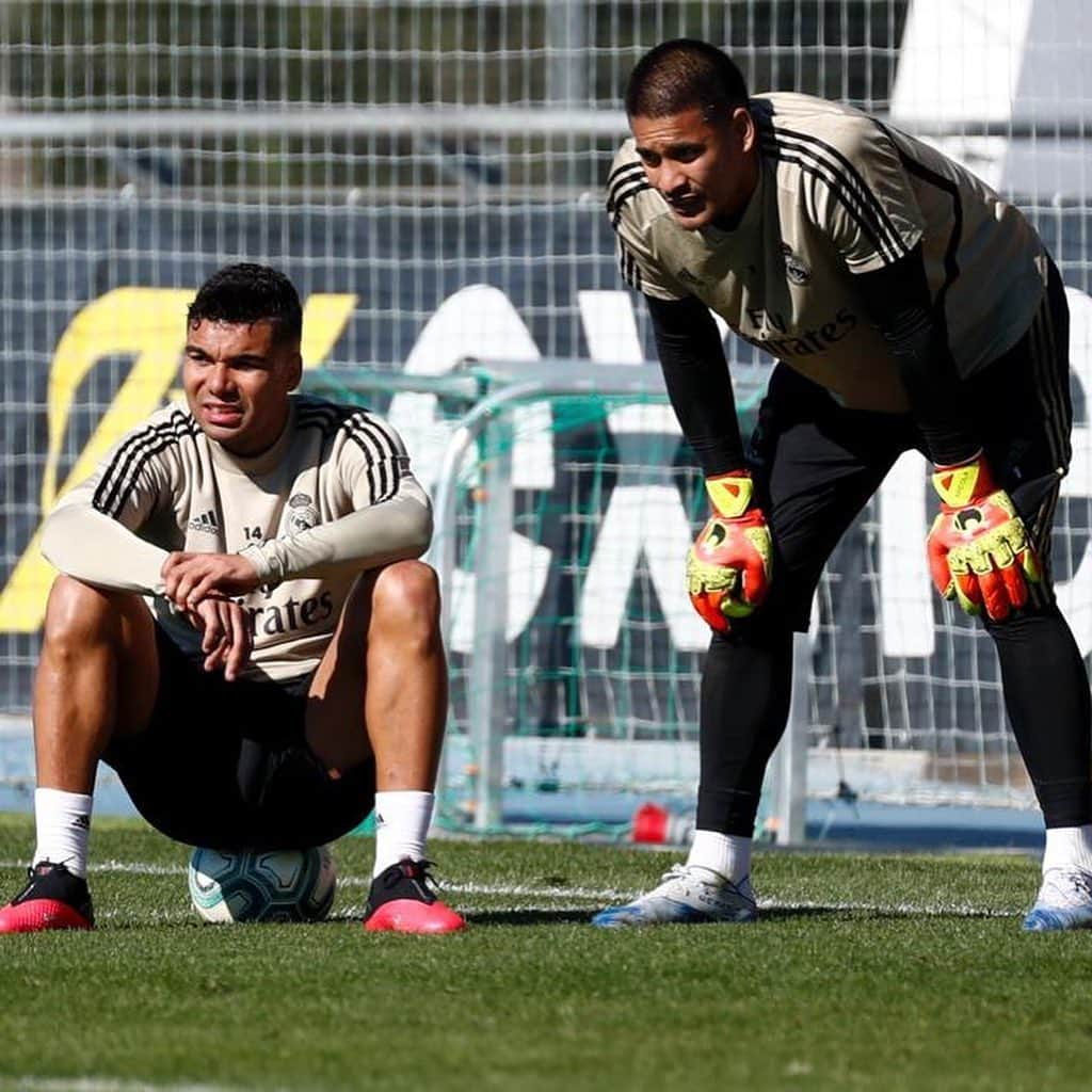 アルフォンス・アレオラさんのインスタグラム写真 - (アルフォンス・アレオラInstagram)「Entrenamiento del día ! @realmadrid #HalaMadrid」2月21日 23時37分 - alphonseareola