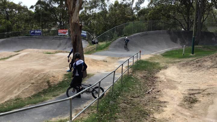畠山紗英のインスタグラム：「I miss riding my bike🥺」