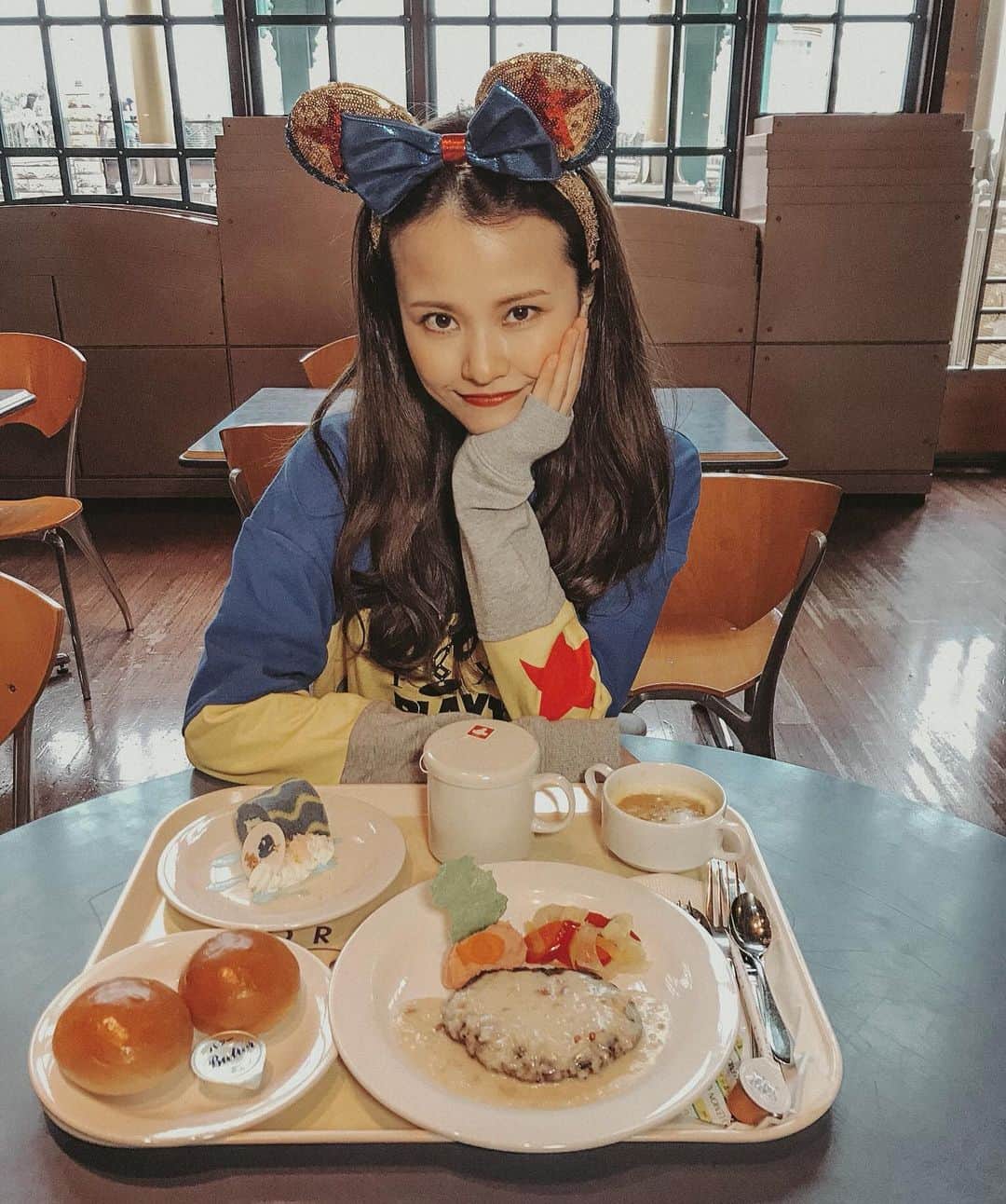 MiracleVellMagicのインスタグラム：「🥰🍴」