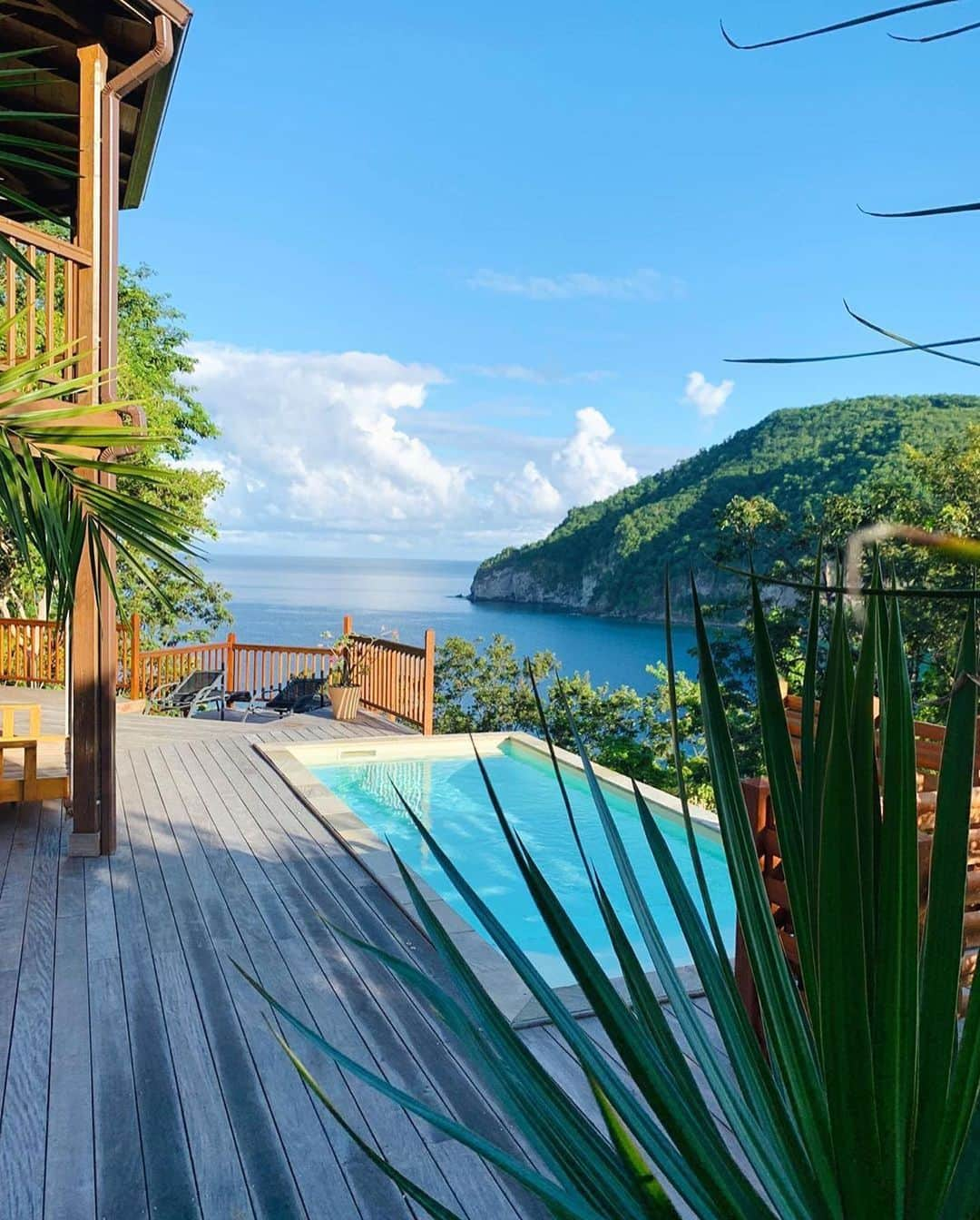 Airbnbさんのインスタグラム写真 - (AirbnbInstagram)「The celebration’s about to begin. Carnival takes many forms, but it’s always an experience to remember—especially when you have a special place where you can catch your breath between the festivities, like Cannelle’s cliffside villa in Guadeloupe or Udo’s Moorish-style castle on Tenerife. With equally special spots in Rio de Janeiro, Venice, and New Orleans, just to name a few, the possibilities are endless.」2月22日 0時45分 - airbnb