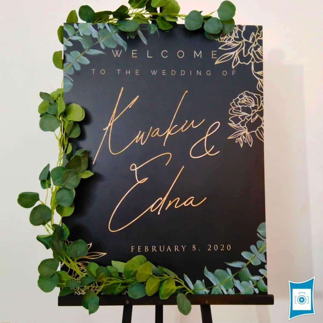 Ŝ Ŋ Ą Ƥ☻Ƥ Ą Ŋ Ĕ Ĺ?Ğ Ƕ SMMのインスタグラム：「. Decorate your wedding venue with our stunning range of customized blackboard wedding signs! . Planner by @lilies_events . . #makingsmileyfaces @snappanelgh. . . .」