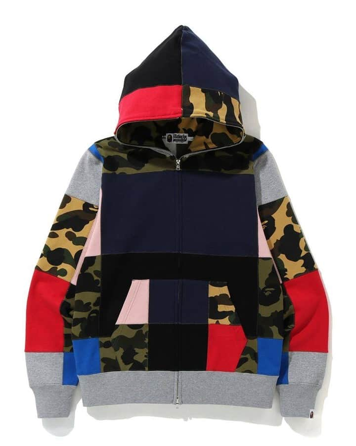 ア ベイシング エイプさんのインスタグラム写真 - (ア ベイシング エイプInstagram)「Combining BAPE®’s original camouflage with checkered patterns, this revived BAPE® PATCHWORK is designed after the image of the brand in the 1990s. Items will be available on February 22nd at BAPE® locations and Bape.com web store. #bape」2月22日 2時00分 - bape_japan