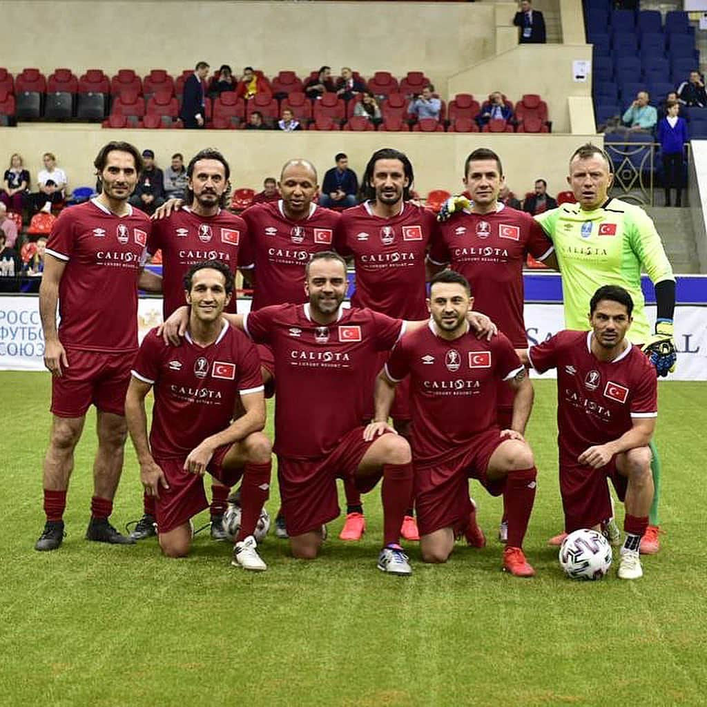 ハミト・アルトゥントップさんのインスタグラム写真 - (ハミト・アルトゥントップInstagram)「LEGENDS CUP INTERNATIONAL FOOTBALL TOURNAMENT AMONG FOOTBALL LEGENDS 💫」2月22日 4時27分 - hamitaltintopofficial