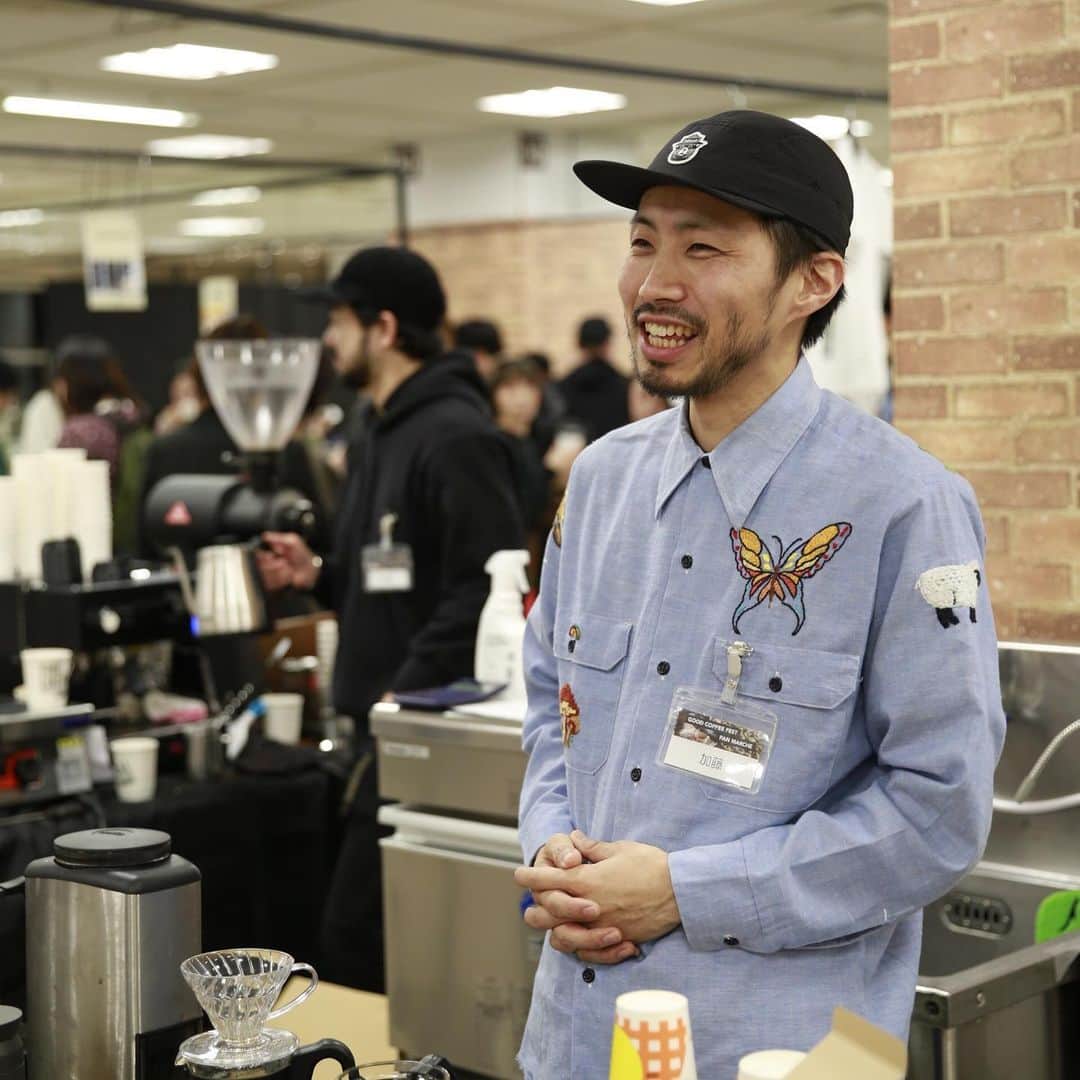 goodcoffeemeさんのインスタグラム写真 - (goodcoffeemeInstagram)「GoodCoffeeFest@IWATAYA 4日目💁‍♂️﻿ 本日もみなさまのご来場をお待ちしています！ ﻿ ﻿ 【Event Info】﻿ 毎回好評のミニマグやグッズも会場限定で販売予定。﻿ 気になる出店ショップのラインナップやグッズ情報も順次発表していきますのでお見逃しなく！﻿ ﻿ Good Coffee Fest@IWATAYA 2020﻿ 日程 : 2020年2月19日(水)〜 24日(月)﻿ 時間：10:00〜20:00 (最終日2/24は18:00閉場)﻿ 会場：岩田屋本店 7階 大催事場﻿ 住所：福岡県福岡市中央区天神2-5-35﻿ ﻿ #goodcoffeefest #goodcoffee #goodcoffee_fukuoka﻿」2月22日 15時21分 - goodcoffeeme