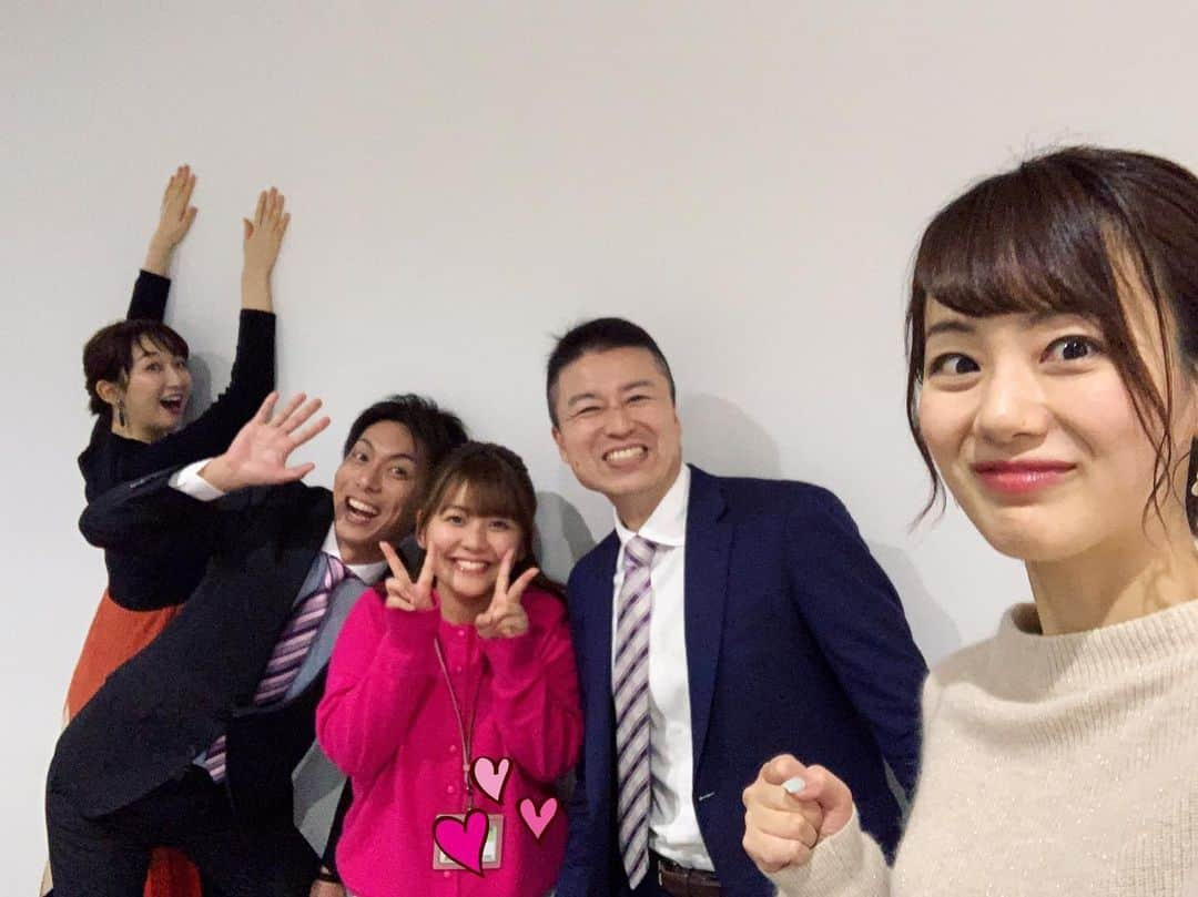 谷元星奈さんのインスタグラム写真 - (谷元星奈Instagram)「﻿ カンテレアナウンサー真冬の挑戦SPが放送されます❄️﻿ ﻿ 今回、1番の見どころは 萌奈さんが脚本、監督、主演を務められたドラマ🎬✨﻿ アナウンス部の先輩方がどんな演技をされているのか！私も楽しみです😊﻿ ﻿ 23日(日)深夜1時から放送、ぜひご覧ください！﻿ ﻿ #カンテレ#アナウンサー#ドラマ﻿ #アナウンス部#全員#揃って#ロケ#お気に入りの写真#🤳﻿ ﻿」2月22日 14時14分 - tanimoto_seina