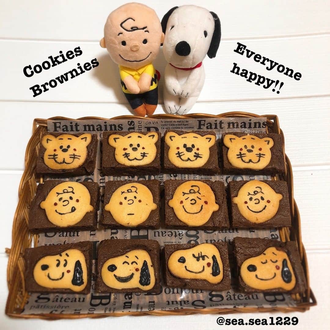SnapDishさんのインスタグラム写真 - (SnapDishInstagram)「＊よみもの＊【チョコレート菓子の定番になりました♡クッキーブラウニー♪】 . SnapDishでは季節のお役立ち記事を毎月数回にわたり配信しています♪ 本日はもはや定番にもなりつつある、”クッキーブラウニー””をまとめた記事をご紹介！ 記事はこちらから↓↓ https://snapdish.co/books/5e214a6f6ed11f077b0cabf0/ . クッキーを埋め込んで焼く！クッキーブラウニー メッセージも焼き込んで♡ 年々可愛さが増していきます♪ . ☆今回の記事でご紹介した投稿はこちらから☆↓↓ hari-co ＊ はりこさん https://snapdish.co/d/85Cqna くっきいママさん https://snapdish.co/d/LLmTDa ゆぅさん https://snapdish.co/d/W8v9ma さえちゃんさん https://snapdish.co/d/DCn1ja tomoさん https://snapdish.co/d/O0CXja seaさん https://snapdish.co/d/nuOCma namimoさん https://snapdish.co/d/zKfySa せいこさん https://snapdish.co/d/Tmnnfa #SnapDish#スナップディッシュ #おうちごはん #AI料理カメラ #料理専用カメラ #フォトジェニックトレンド #料理好きな人と繋がりたい#器好き #料理 #手料理 #レシピ #デザート #スイーツ #おやつ #お菓子 #グルメ #手作りスイーツ #クッキーブラウニー #ブラウニー #cooking #homemade #sweets #food」2月22日 15時00分 - snapdish