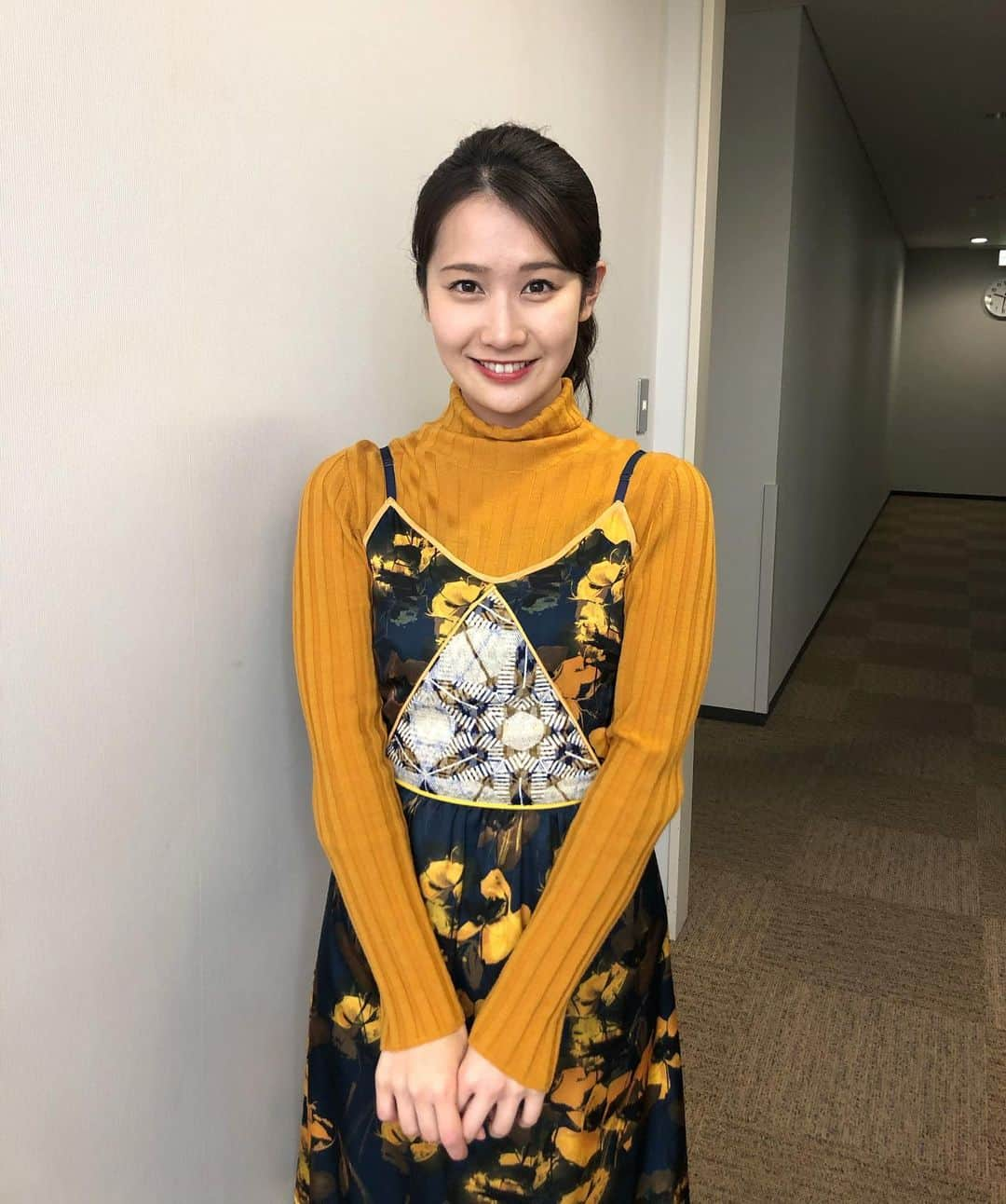 島津咲苗さんのインスタグラム写真 - (島津咲苗Instagram)「今日のデルサタ衣装です。この後のデルサタ11では、金山小町にある鶏料理専門店を取材しています🤤是非ご覧ください！ . . . #デルサタ #デルサタ11 #島津咲苗 #デルサタ衣装 #アナウンサー衣装」2月22日 10時54分 - sanae_shimazu