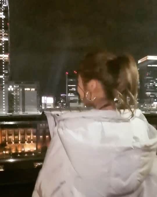 澤井玲未のインスタグラム：「夜の東京駅綺麗だった😘笑 . #tokyo#tokyostation#nightview #東京駅#東京」