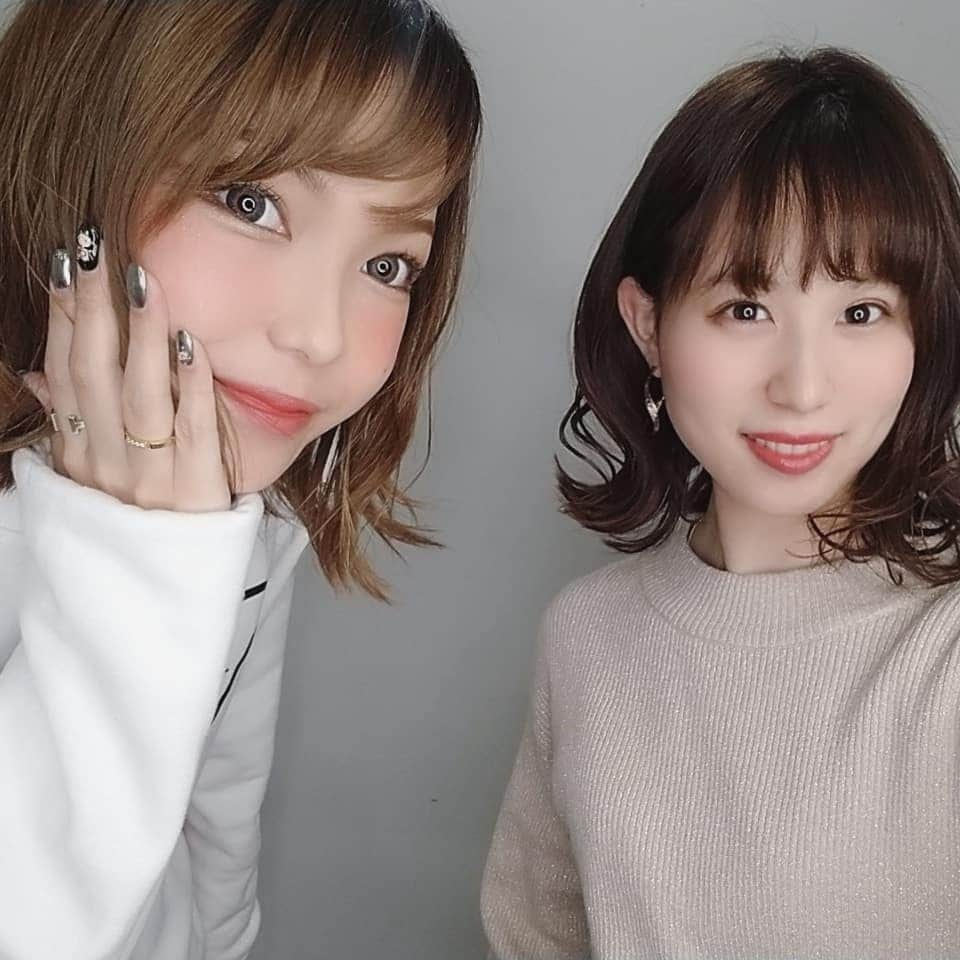 ちゃぶさんのインスタグラム写真 - (ちゃぶInstagram)「︰ 早く次のステップに行きたい┌(┌＾o＾)┐ 色んなことに対して┌(┌＾o＾)┐ その為に毎日続けるとゆうことが大事。 今はトレーニングと筋トレを 毎日頑張っているから ナイスバディーになってきた(まじ) ︰ #アイドル #アイドル衣装 #紫担当 #givenchy #michaelkors #カメラ女子 #カメラ好きな人と繋がりたい #カメラマンさんと繋がりたい #カメラ初心者 #カメラ友達募集 #apexlegends #apex #ゲーム女子 #asobisystem #ショートボブ #美容院 #ps4 #ps4のある生活 #17live #17liver #ライブ配信」2月22日 11時57分 - zuuumaru